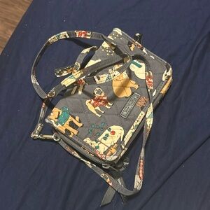 Vera Bradley 3 in 1 crossbody - holiday dog pattern